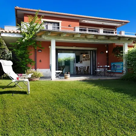 Casa Magnolia Holiday home San Pantaleo